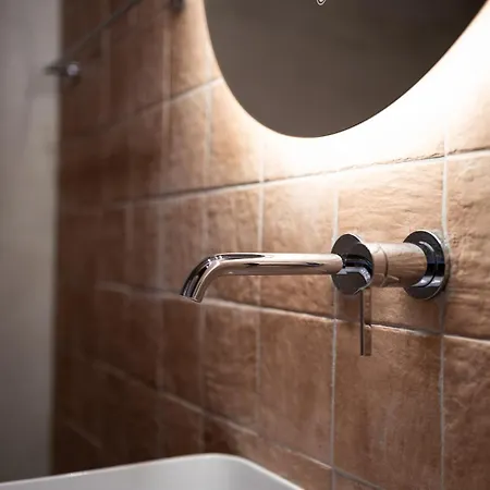 Oiakas Appartement *