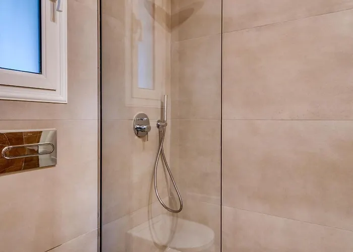 Oiakas * Нафплион